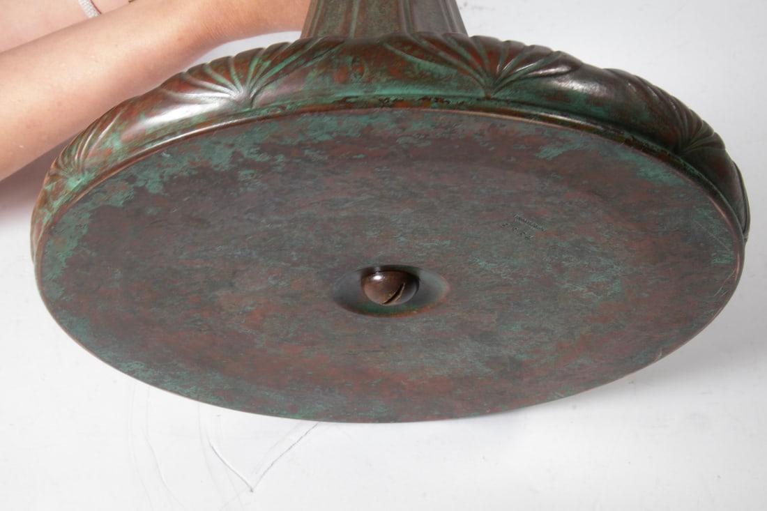 TIFFANY STUDIOS LAMP - 4