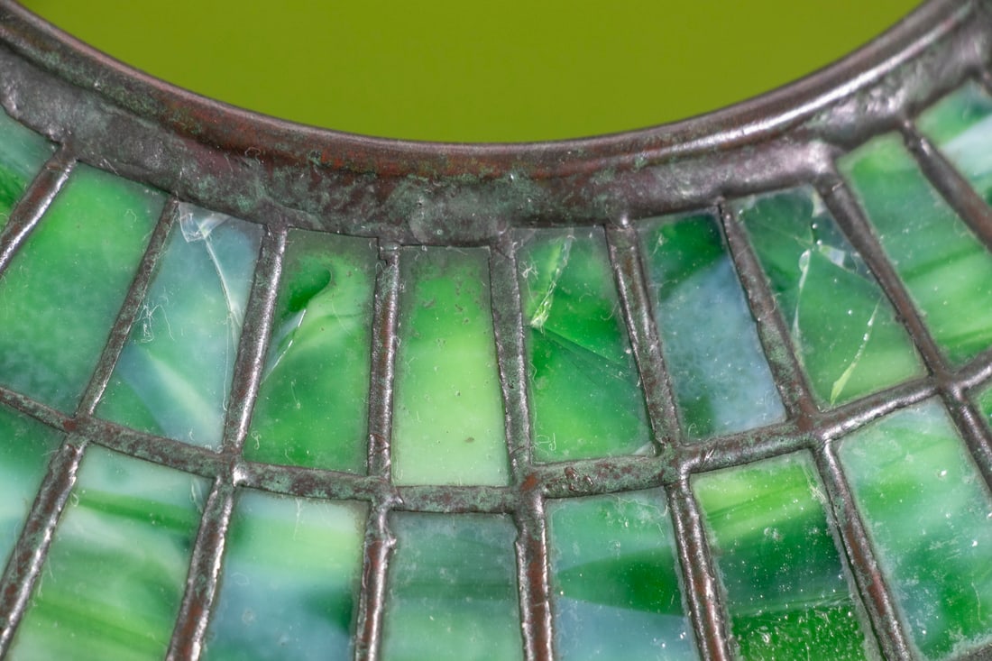 TIFFANY STUDIOS LAMP - 8