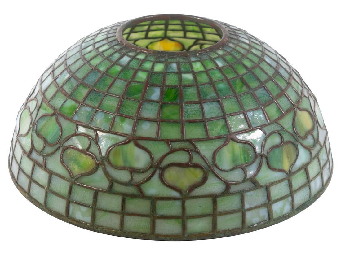 TIFFANY STUDIOS "ACORN" PATTERN LEADED GLASS LAMP SHADE: TIFFANY STUDIOS "ACORN" PATTERN LEADED GLASS LAMP SHADE Early 20th c. Table Lamp Shade, of fine leaded glass in shades of greens and yellows with a single acorn leaf and vine design band encircling