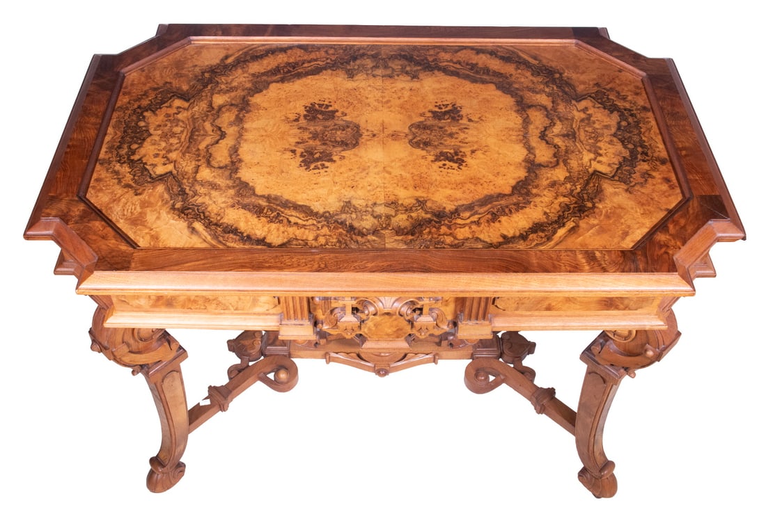 VICTORIAN WALNUT PARLOR TABLE - 2