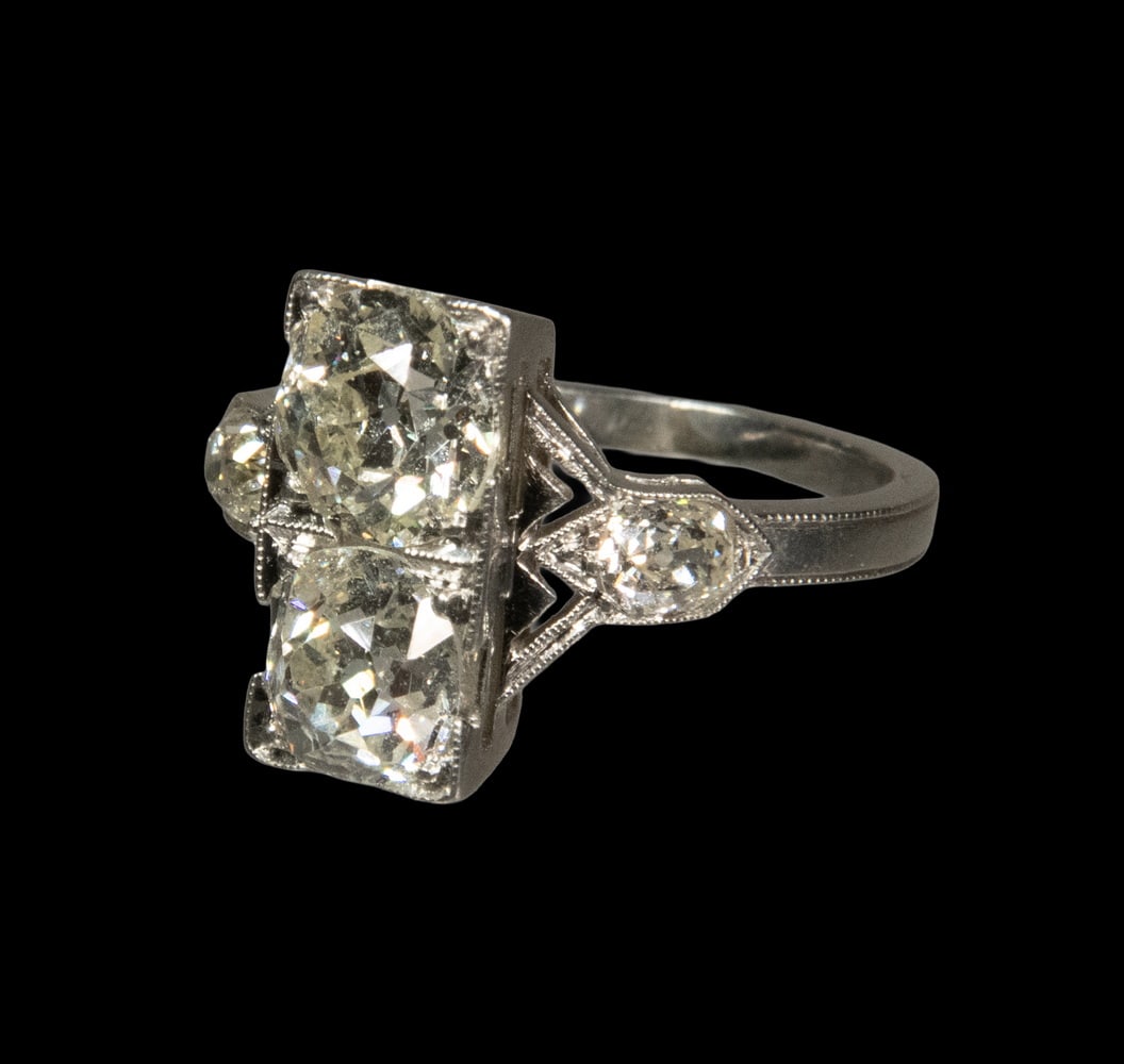 EARLY ART DECO PLATINUM AND DIAMOND RING: ERIK MINZNER (ME, CONTEMPORARY) "Main Street, Damariscotta," oil on linen, signed lower right, in a blackened mahogany ogee molded frame with Dutch gold liner, handmade by the artist. Fine condition.