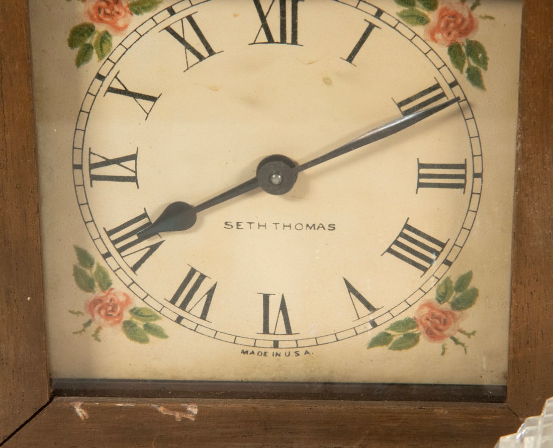 (2) VINTAGE TABLE CLOCKS, PLUS CRYSTAL CLOCK CASE - 2