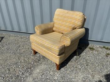 OVERSTUFFED ARM CHAIR (1 of 1)