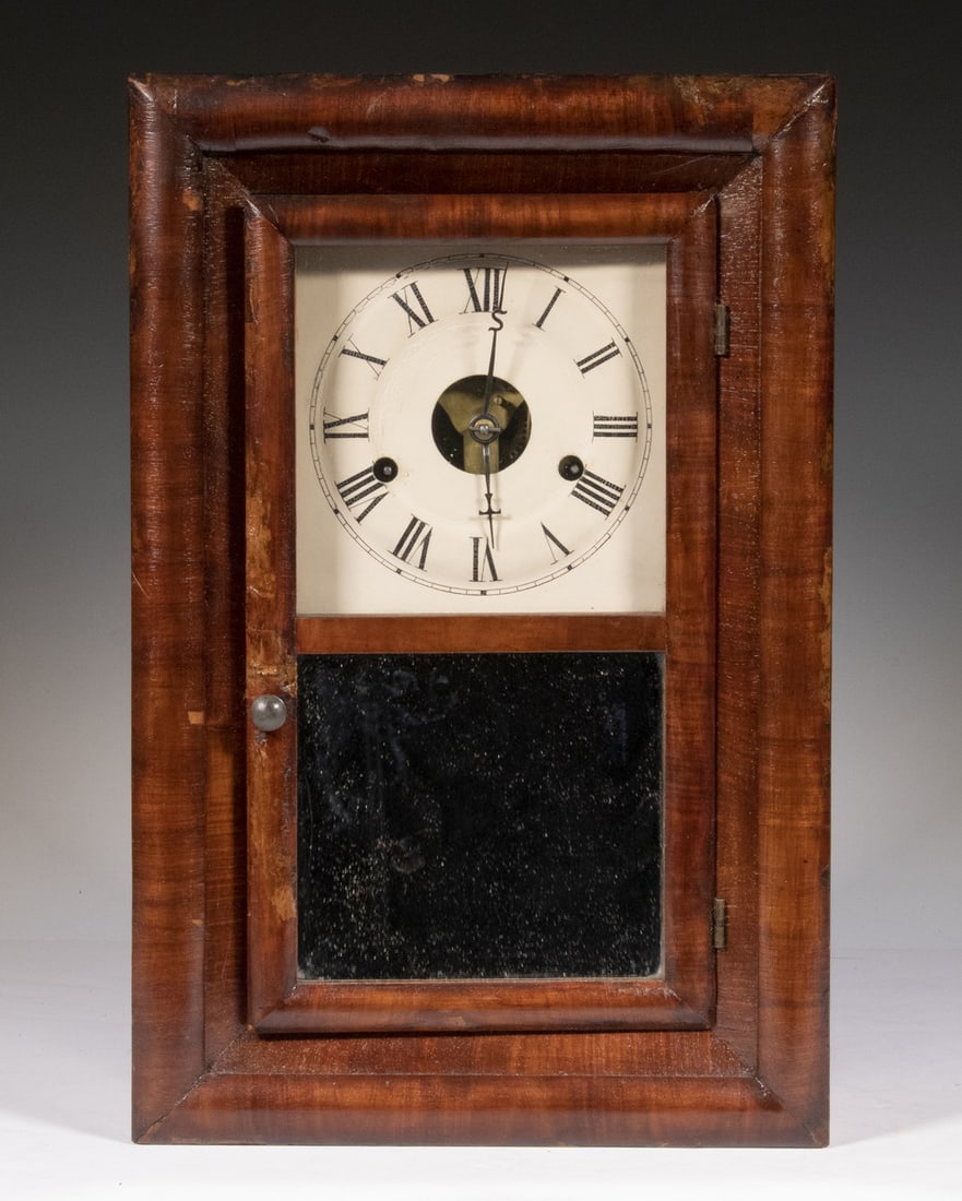SETH THOMAS OGEE SHELF CLOCK (1 of 4)