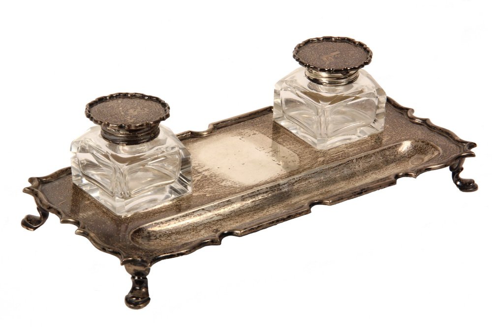 ENGLISH STERLING SILVER INK STAND - Georgian Style: ENGLISH STERLING SILVER INK STAND - Georgian Style Footed Ink Stand with integral pen tray, two crystal bottles with hinged silver lids. Hallmarks for Charles Stuart Harris & Son, London, 1925. 5" x 1