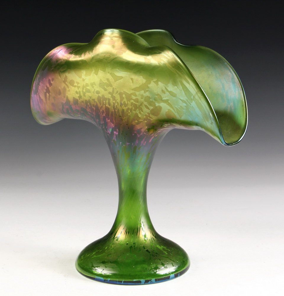 ART GLASS VASE - Loetz Fan-Shaped Flower Vase in: ART GLASS VASE - Loetz Fan-Shaped Flower Vase in iridescent 'oil spot' green, with ground pontil. 10" tall. Fine condition.