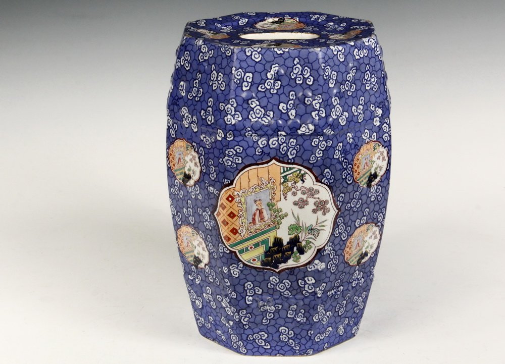 CHILD'S CHINESE PORCELAIN GARDEN SEAT - Unusual Scale: CHILD'S CHINESE PORCELAIN GARDEN SEAT - Unusual Scale 19th c. Octagonal Barrel Form Seat with recessed top, pierced with central handle, the sides with groups of three lugs and raised beaded band top 