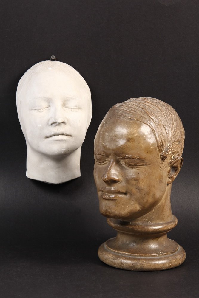 (2) LIFE MASK CASTINGS - 19th-early 20th c. Plaster: (2) LIFE MASK CASTINGS - 19th-early 20th c. Plaster Castings from Life, one of a man, in full round, on an integral pedestal, painted in buff color, 12 1/2" tall, minor scuffs; the second just the Fac