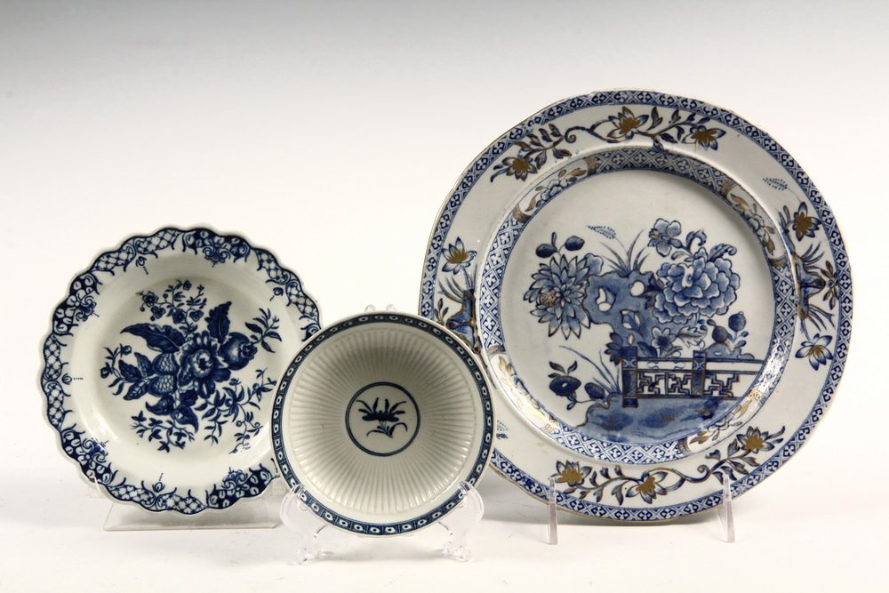 (3) EARLY ENGLISH CHINA PLATES - Including: Masons: (3) EARLY ENGLISH CHINA PLATES - Including: Masons Chinoiserie blue & white stoneware with gold highlighting, with blossoms and prunus, 1813-25 style impressed mark, 9 1/4" diam.; PLUS Worcester blue 