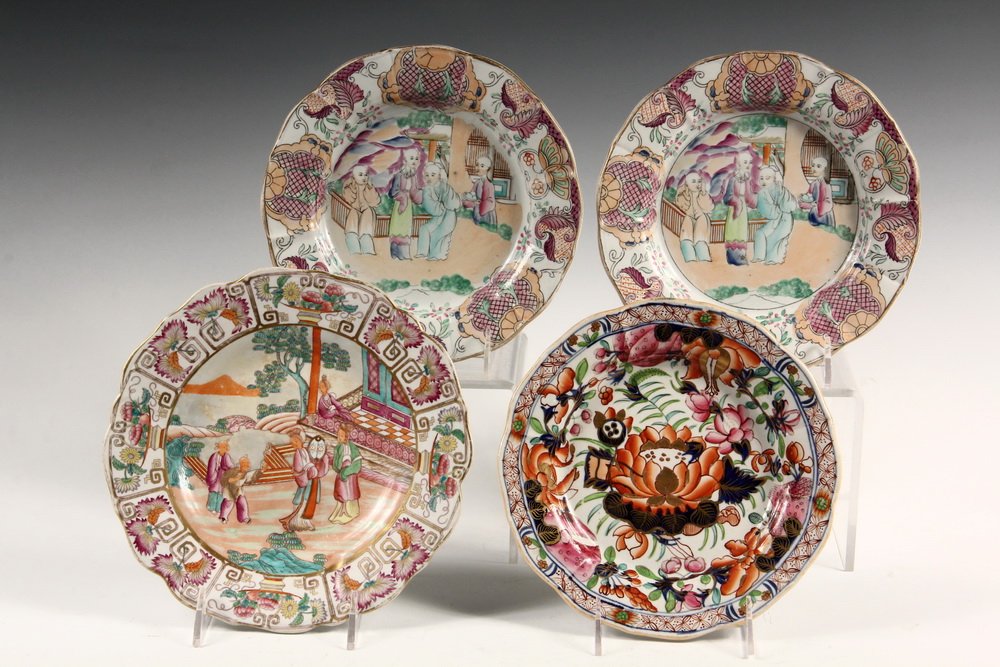(4) EARLY ENGLISH IRONSTONE CHINOISERIE PLATES -: (4) EARLY ENGLISH IRONSTONE CHINOISERIE PLATES - Including: Pair of Mandarin Style, circa 1815-20, with four children in garden, paneled border, peach and green, gilt shaped edge, 8 1/2" diam; PLUS Si