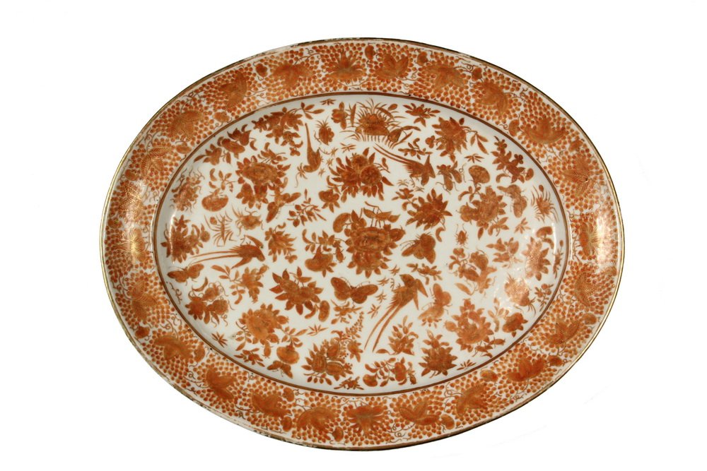 SCARCE CHINESE EXPORT PLATTER - An Unusual Chinese (1 of 2)