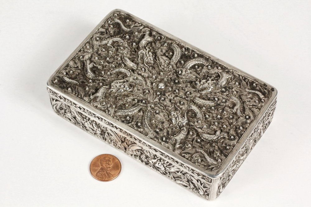 IMPORTANT CHINESE SILVER BOX - Finely Repoussed (1 of 4)