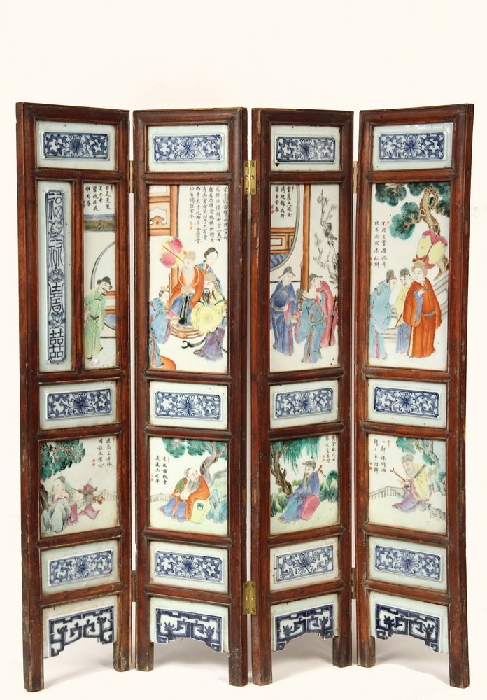 FOUR-FOLD CHINESE PORCELAIN MINIATURE SCREEN - 19th c. (1 of 6)