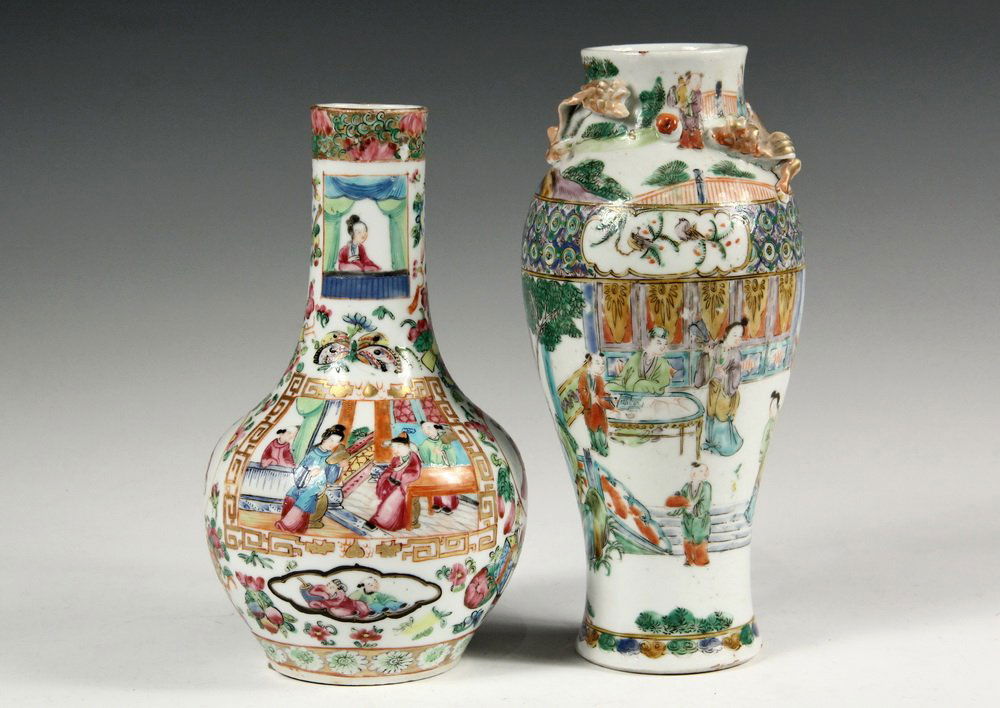 (2) CHINESE EXPORT PORCELAIN VASES - Both 19th c. (1 of 9)