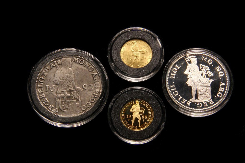 COINS - (4) Pc 1996 Dutch, including (2) gold, 1692 (1 of 2)