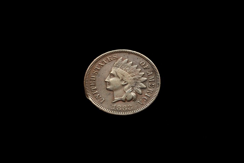 COIN - (1) 1868 Indian Head Cent. VF. (1 of 2)
