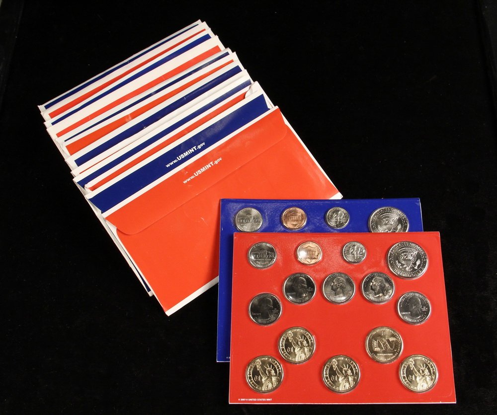 COINS - (7) US Mint Sets include: (2) 2003; (2) 2004; (1 of 1)