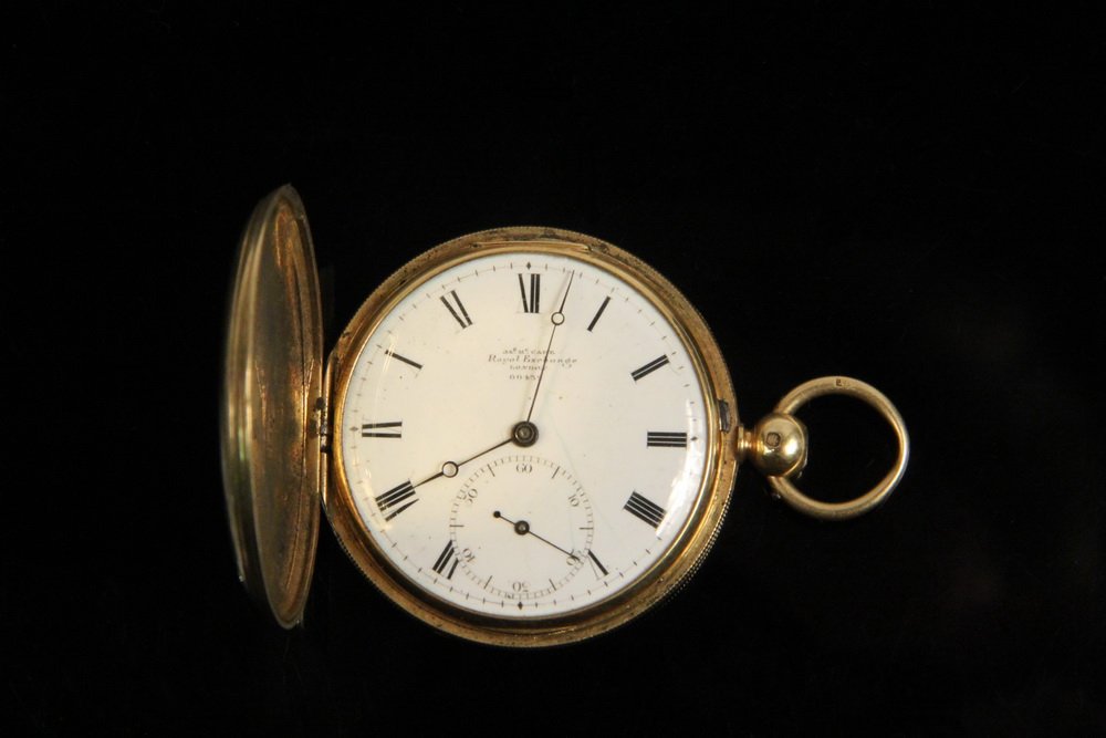 POCKET WATCH - 18K Yellow Gold Hunter Case Pocket Watch: POCKET WATCH - 18K Yellow Gold Hunter Case Pocket Watch by Jos. McCabe, Royal Exchange London, #00432, key wind, key set movement, case hallmarked and maker AS #00432, engine turned case design with c