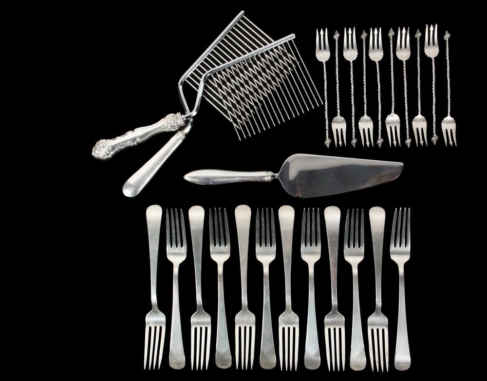 FLATWARE - (25) Pcs of Sterling Silver Flatware,: FLATWARE - (25) Pcs of Sterling Silver Flatware, including: (12) dinner forks by Tuttle Silversmiths in the Hannah Hull pattern, (10) seafood forks by Gorham in the No. 11 pattern featuring twist hand