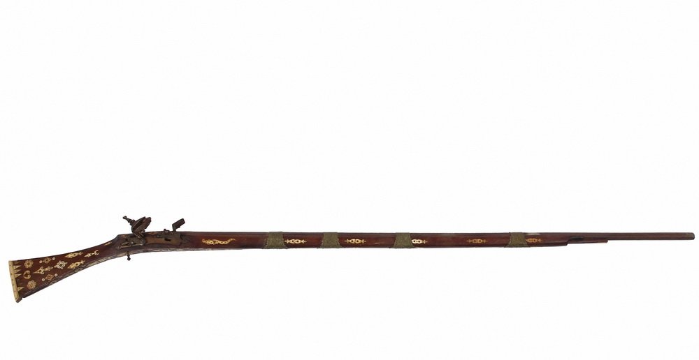 ANTIQUE TURKISH LONG GUN - Bone and Brass Decorated: ANTIQUE TURKISH LONG GUN - Bone and Brass Decorated Bulgarian/Turkish Boyljya musket with a miquelet style flintlock in typical Bulgarian style with a nicely curved and engraved semicircle hammer, cir