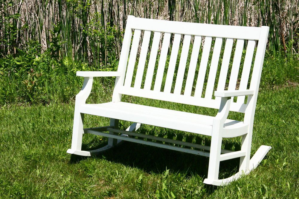 WEATHEREND PATIO SETTEE ROCKER - High End White Garden (1 of 2)