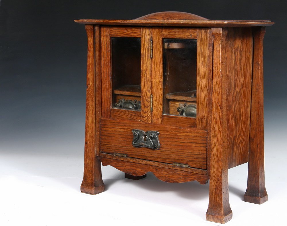 ARTS & CRAFTS SMOKING CABINET - Tabletop Cabinet in (1 of 3)