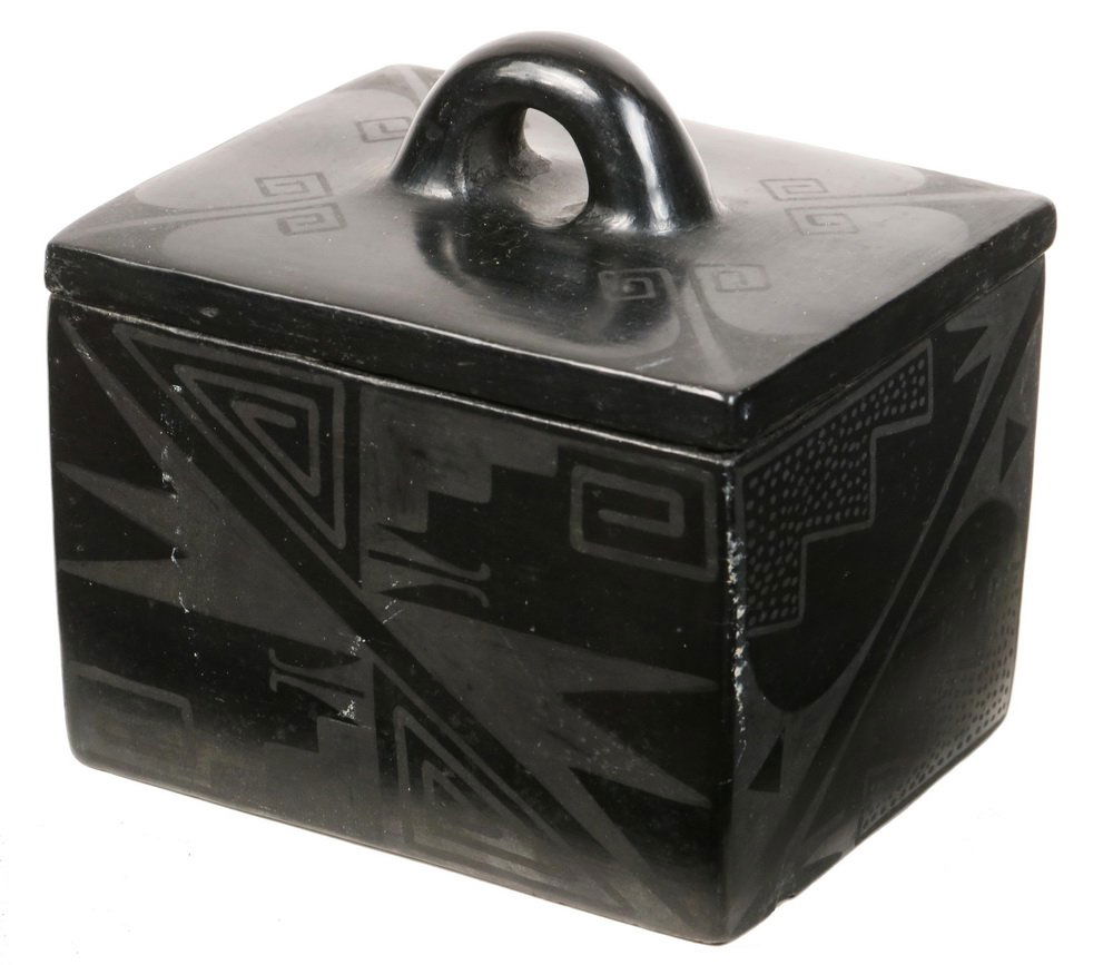 NATIVE AMERICAN POTTERY - Blackware Box, Maria: NATIVE AMERICAN POTTERY - Blackware Box, Maria Martinez, San Ildefonso Pueblo, New Mexico, (1887 - 1980), signed Marie on underside, thunderbird and steppe themed, lid has standing loop handle. 5" x 4
