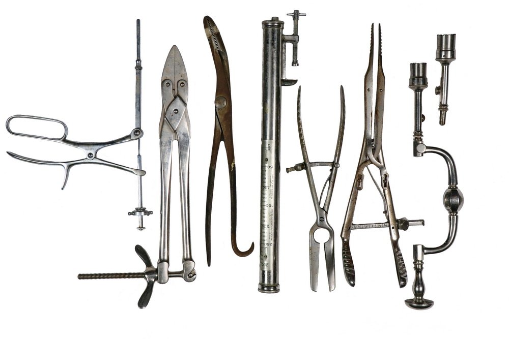 (7) VINTAGE MEDICAL INSTRUMENTS - All late Surgical,: (7) VINTAGE MEDICAL INSTRUMENTS - All late Surgical, 19th to early 20th c., including: Rib Shears; Endoscopy Catheter; "Mercer" Sphygmomanometer, mfg by A. Kuhlman & Co., Detroit, Mich., patd 1911; Cl