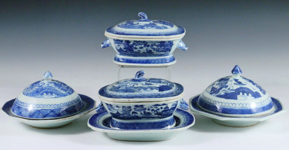 CANTON SERVING PCS - (4) Chinese Export Canton Blue & (1 of 2)