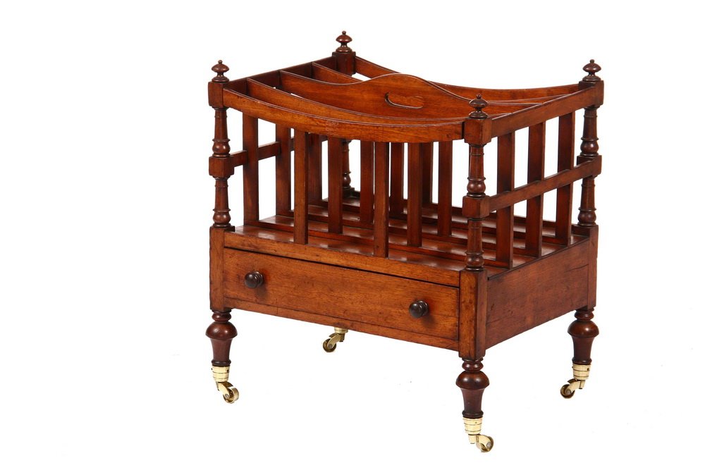 SHERATON CANTERBURY - Federal Period Mahogany (1 of 3)