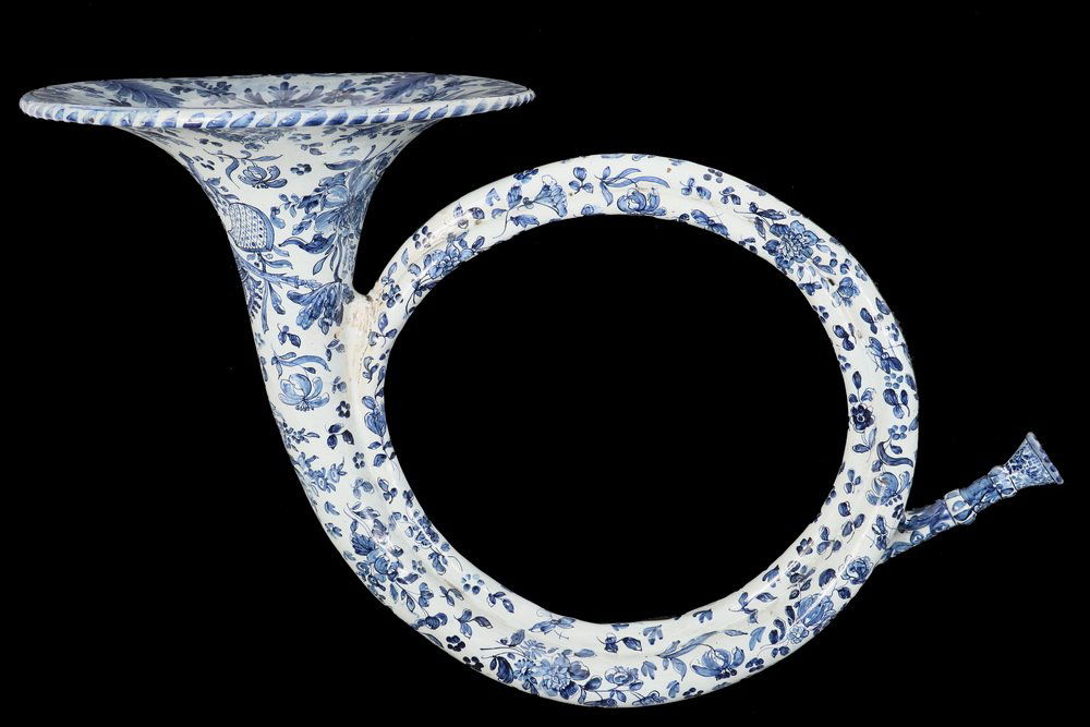DECORATIVE DELFT MUSICAL INSTRUMENT - Late 18th - early (1 of 6)