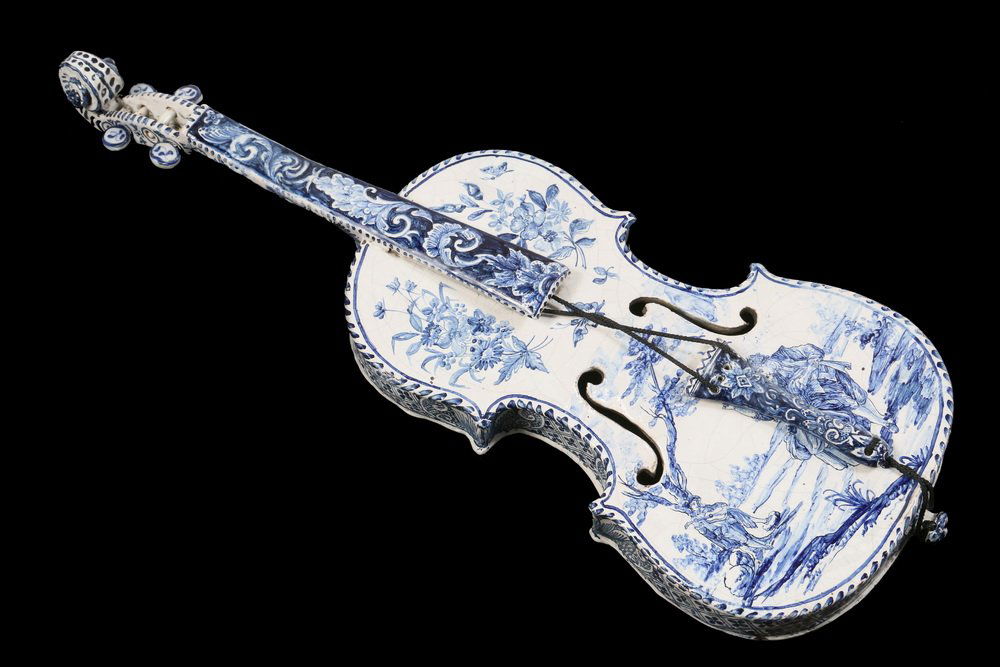 DECORATIVE DELFT MUSICAL INSTRUMENT - Late 18th - early (1 of 6)