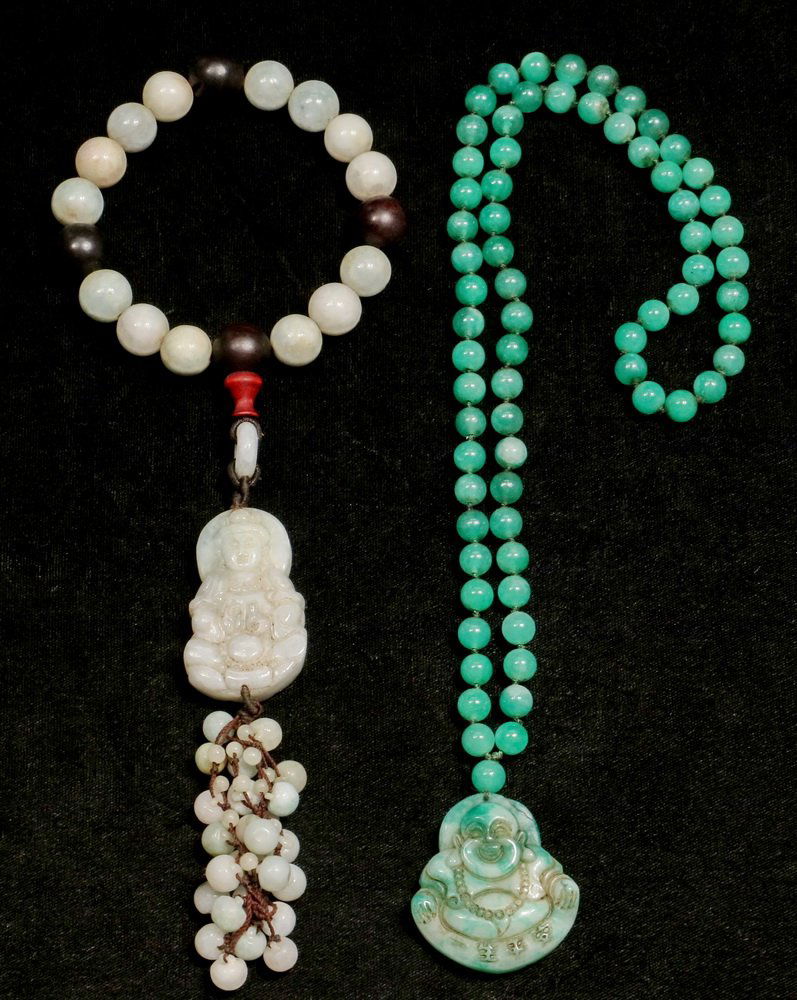 (2 PCS) CHINESE JADE JEWELRY - Including: Apple Green (1 of 3)