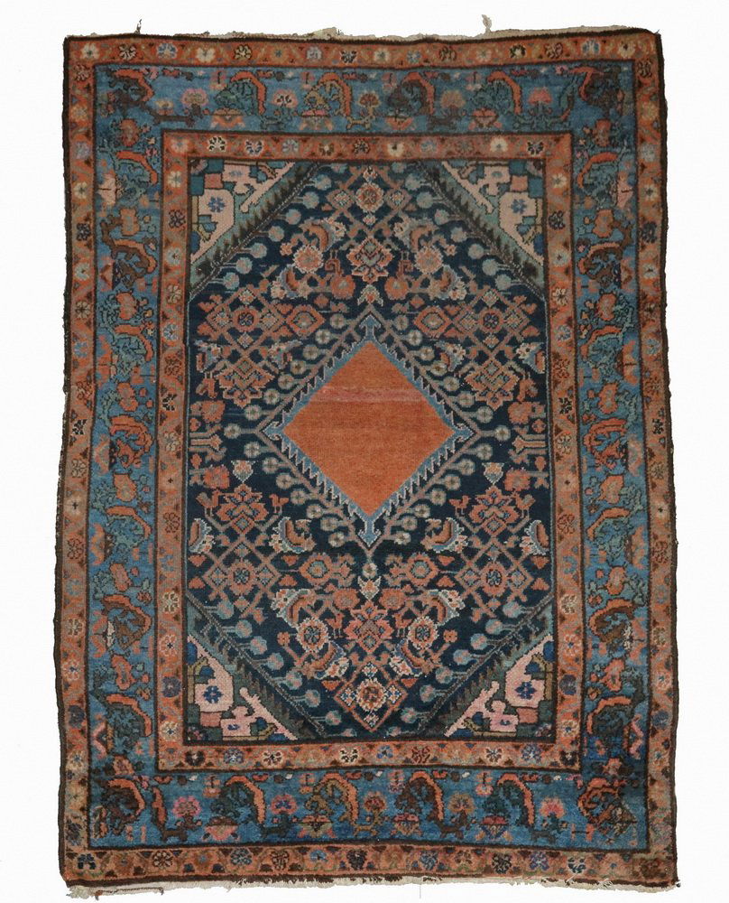 HAMADAN RUG - 3'5" x 4'6" - Northwest Persia, 2nd: HAMADAN RUG - 3'5" x 4'6" - Northwest Persia, 2nd quarter 20th c., a plain open serrated diamond rust medallion surrounded by rosettes, palmettes and diamonds in Persian blue and rust, beige spandrels