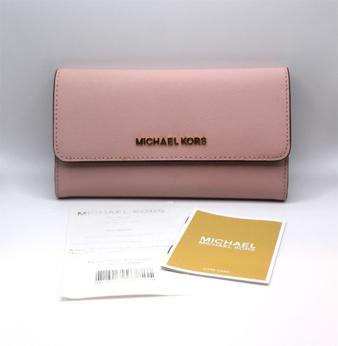 NEW MK JET SET TRAVEL LONG WALLET: Very pretty Never used MK jet set travel long wallet pink leather