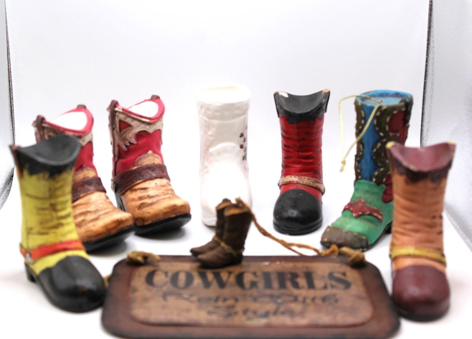 (9) LOTS OF VINTAGE MINIATURE COWBOY BOOTS: Fun 9 lots of Vintage Miniature Cowboy Boots assorted design, 2 is are ornaments, 1 signage and other 1 with chip