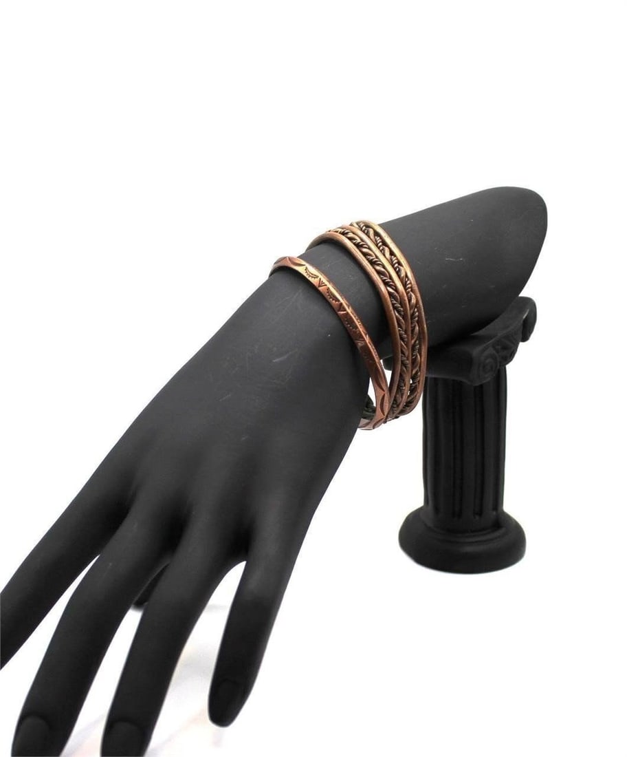 (2) LOTS SOLID COPPER BANGLES (1 of 4)