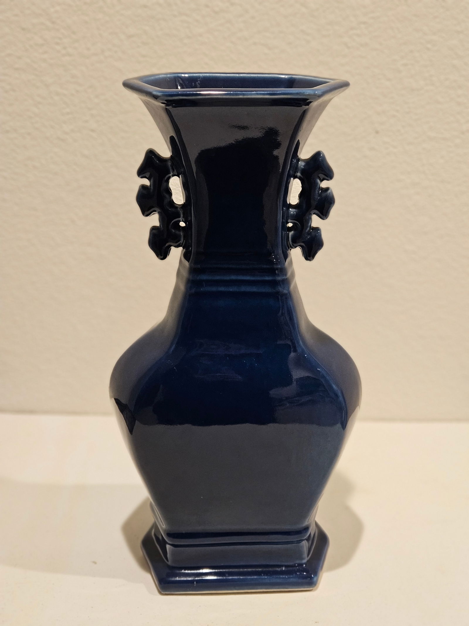 Chinese antique blue glazed vase: Chinese antique blue glazed porcelain vase. 16"H