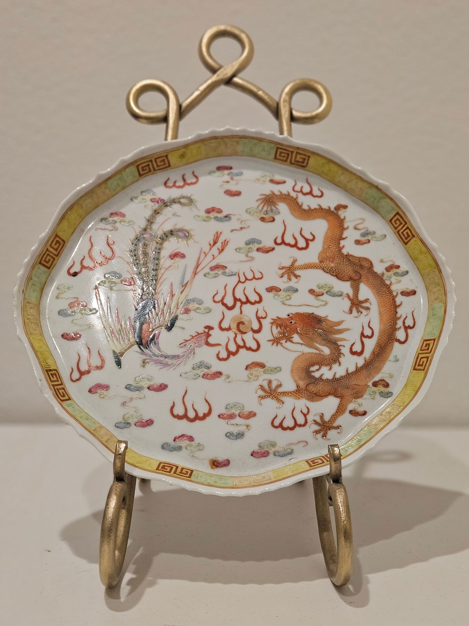 Chinese large famille rose plate (1 of 6)