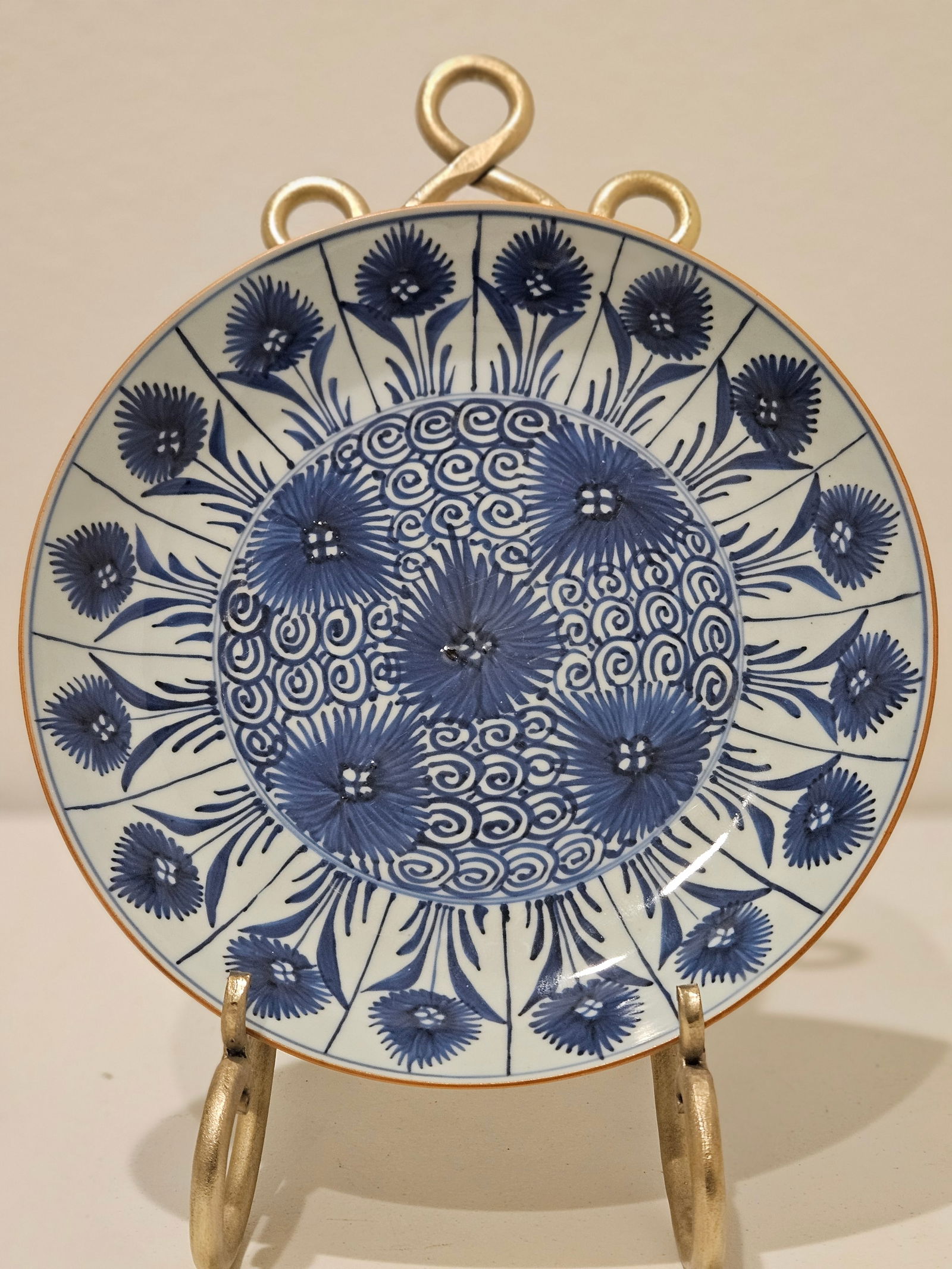 Qing dynasty Chinese blue and white antique porcelain plates: Qing dynasty Chinese blue and white antique porcelain plates