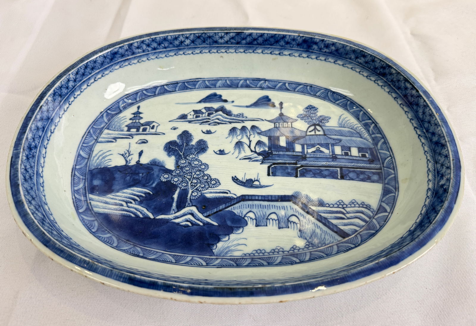 Chinese Qing Dynasty Export Blue and White Large porcelain Plate with Figural and Landscape Design (1 of 11)