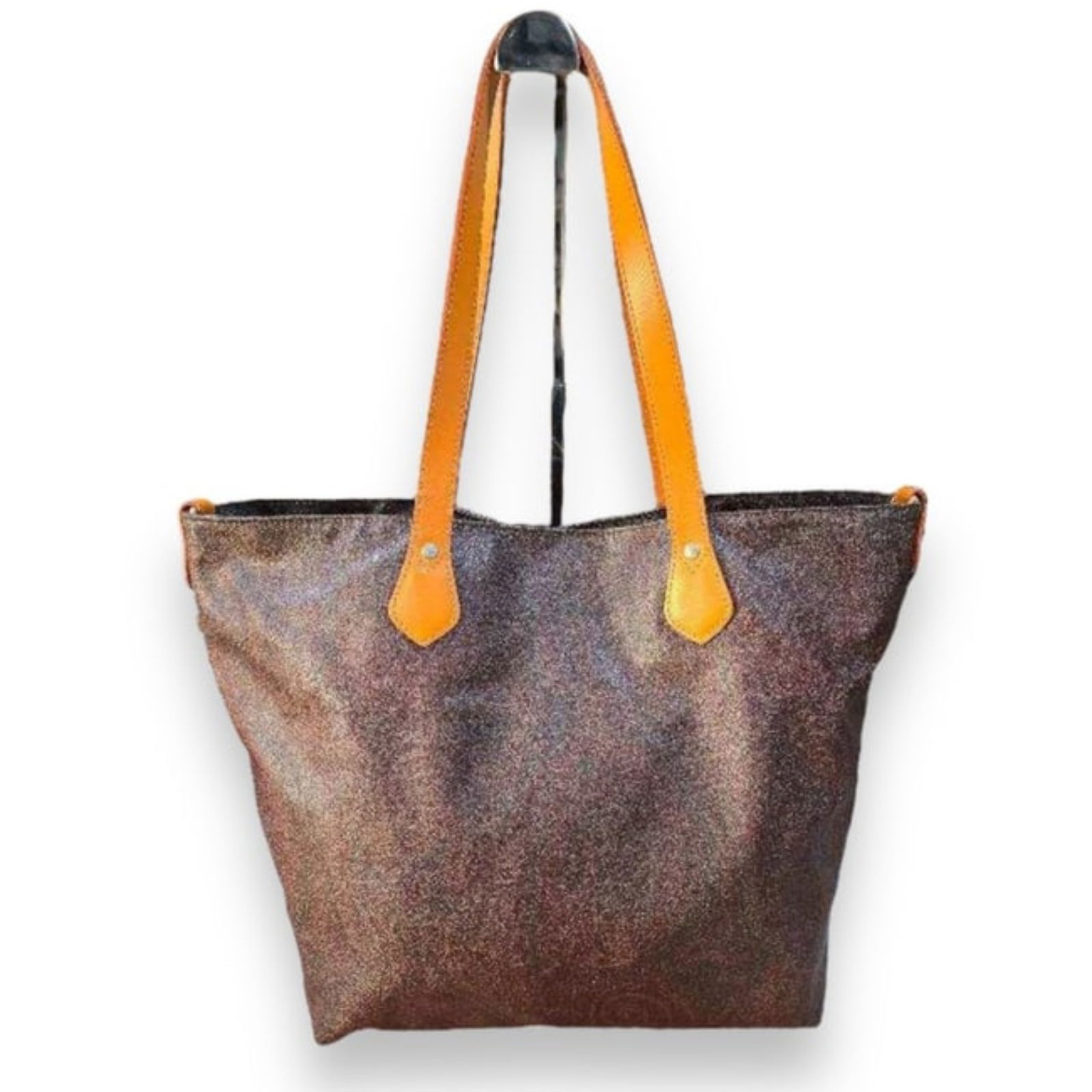 Vintage Paisley Print Etro Milano Rare 2 Way Tote: • Etro Milano• Rare 2 Way Tote• Beautiful Paisley Print• Orange Handles/Accents• Magnetic Snap & Clip Closures• Can Be Worn As A Tote Or Clip The Inside Together For A Co