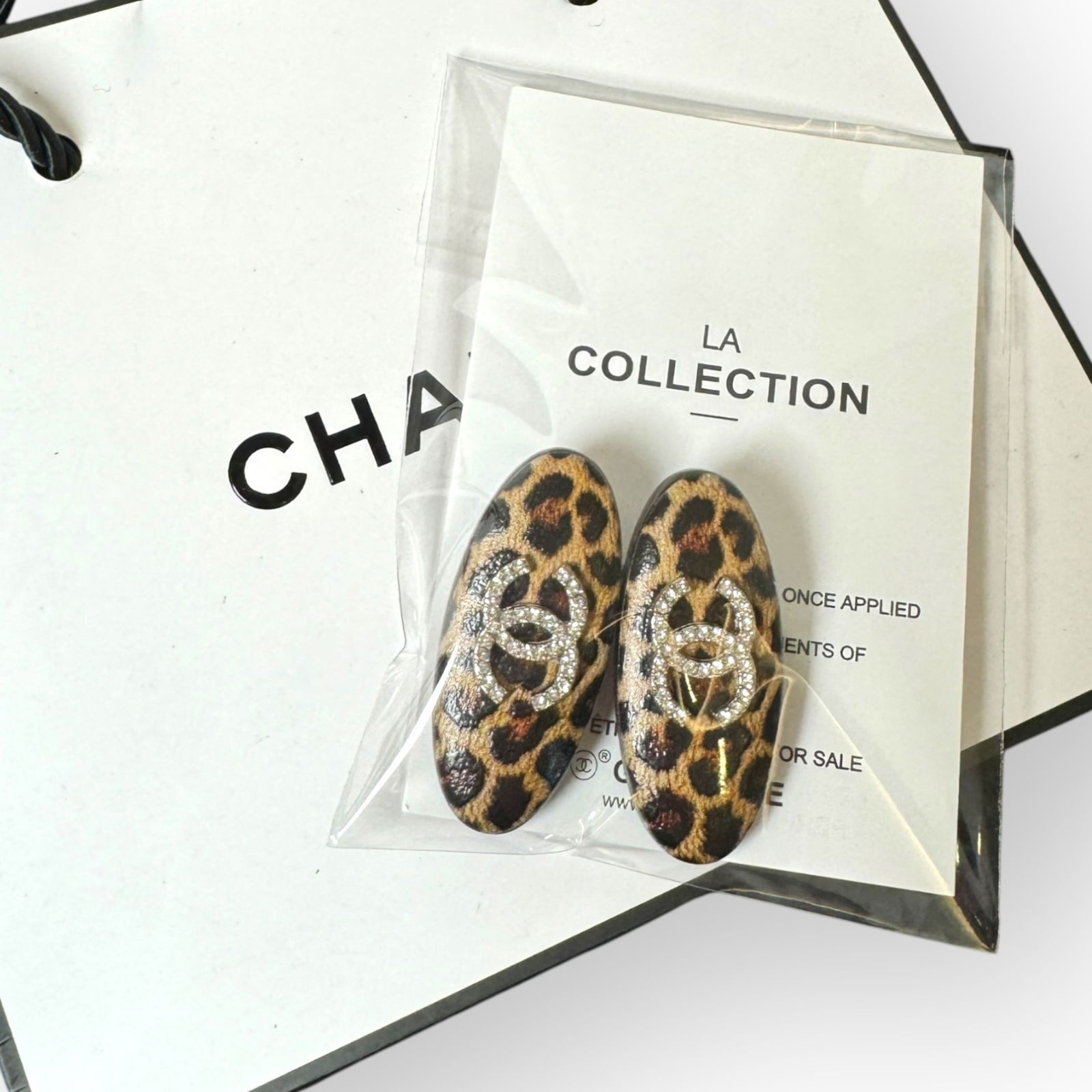 CHANEL 2Pc Leopard Print White Rhinestone CC Oval L.A Collection Hair Clips (1 of 3)