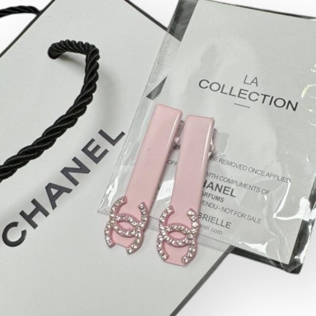 CHANEL 2Pc Set Baby Pink/White Rhinestone CC Logo Rectangle L.A Collection Hair Clips (1 of 3)