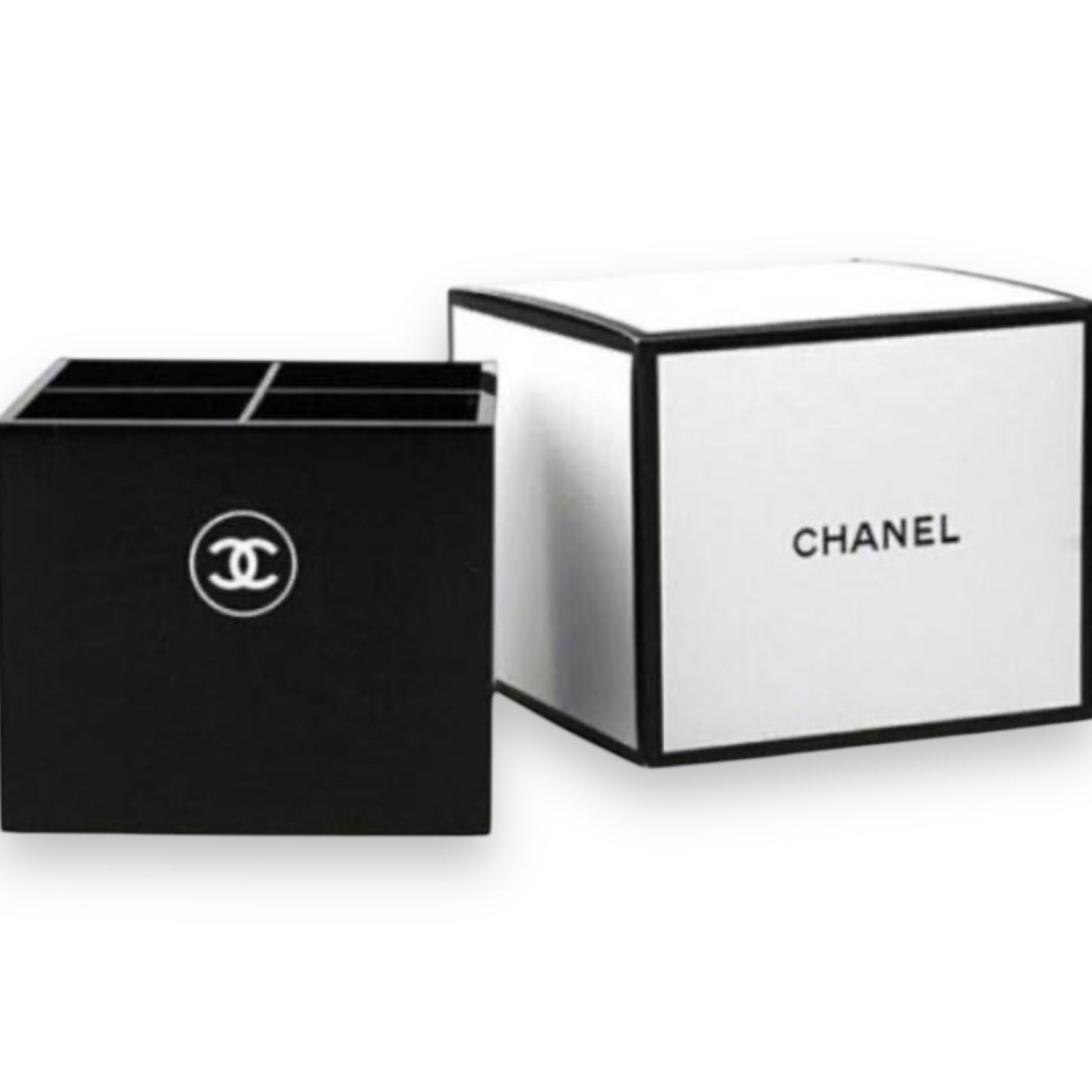 CHANEL Black & White Acrylic Brush Holders (1 of 5)