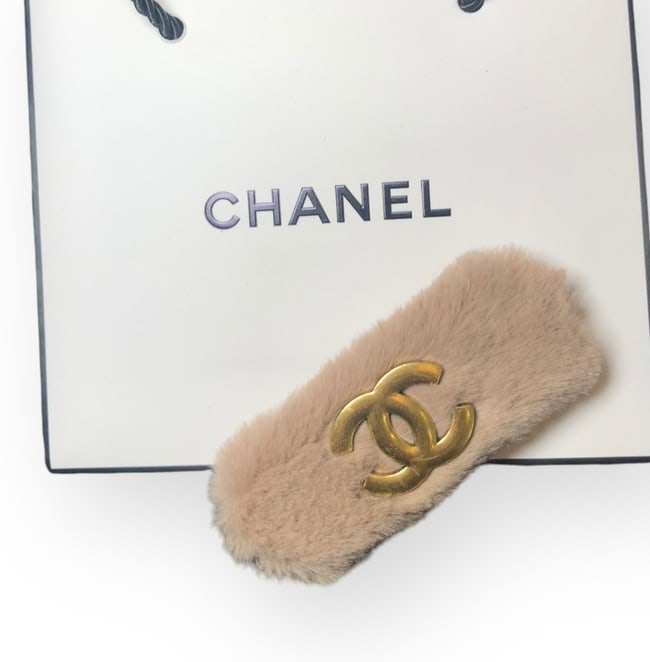 CHANEL Brown Fur/Gold CC Long Oval L.A Collection Hair Clip: • CHANEL • L.A. Collection • Gabrielle • Hair Clip • Brown Fur • Gold CC • Unopened/In Original Packaging • CHANEL Gift Bag Included
