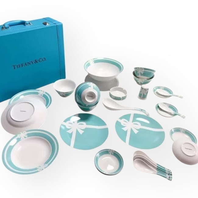 Tiffany & Co. 26Pc Dinnerware Set & Original Box (1 of 4)