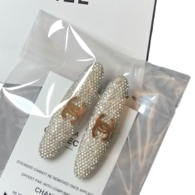 CHANEL 2Pc White Rhinestone/Gold CC Long Ova Hair Clips & Gift Bag (1 of 2)