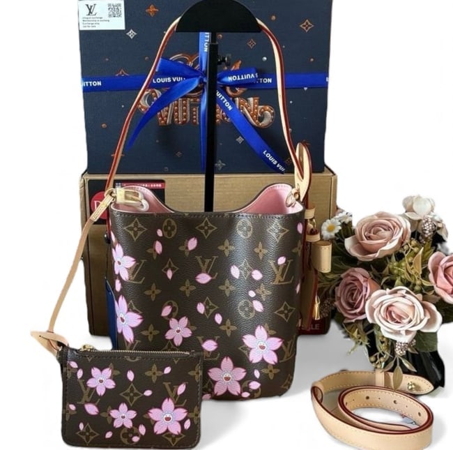 LV x TM Mono Floral Print Bucket Beaute Bag & Original Box (1 of 9)
