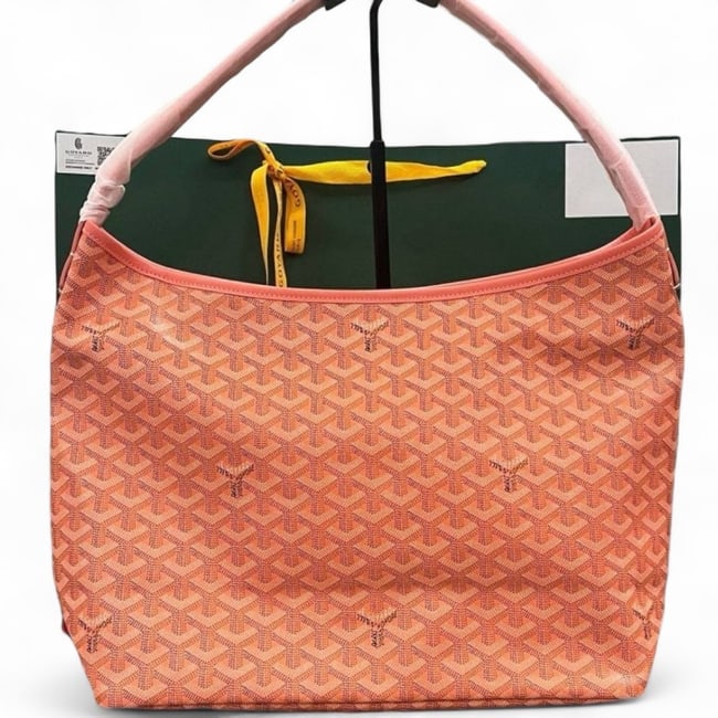 Goyard Orange Boheme Hobo Signature Print Beaute Bag & Original Gift Bag: • Goyard • Boheme • Orange • Hobo • Signature Pattern • Single Strap • Shoulder Carry • Silver Tone Hardware • Zip Closure • Pouch Includ